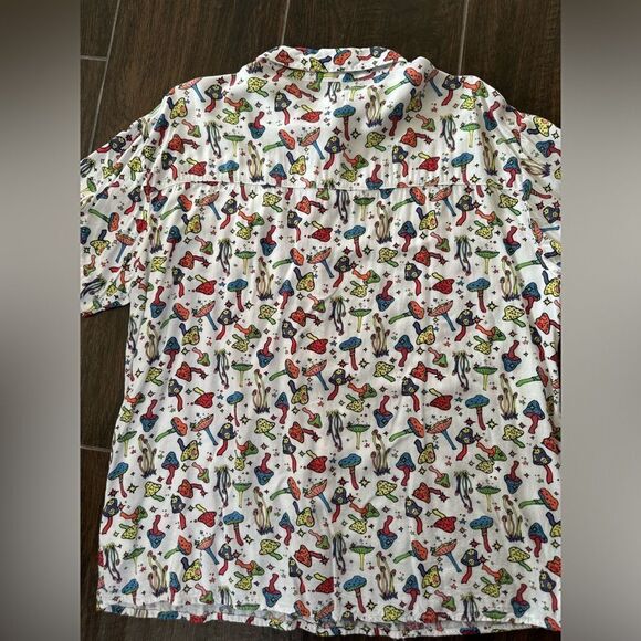 A-Lab “Shroomies” Short Sleeve Button Down - Picture 5 of 12